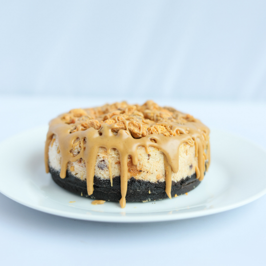 Peanut Butter Butterfinger Mini Cheesecake